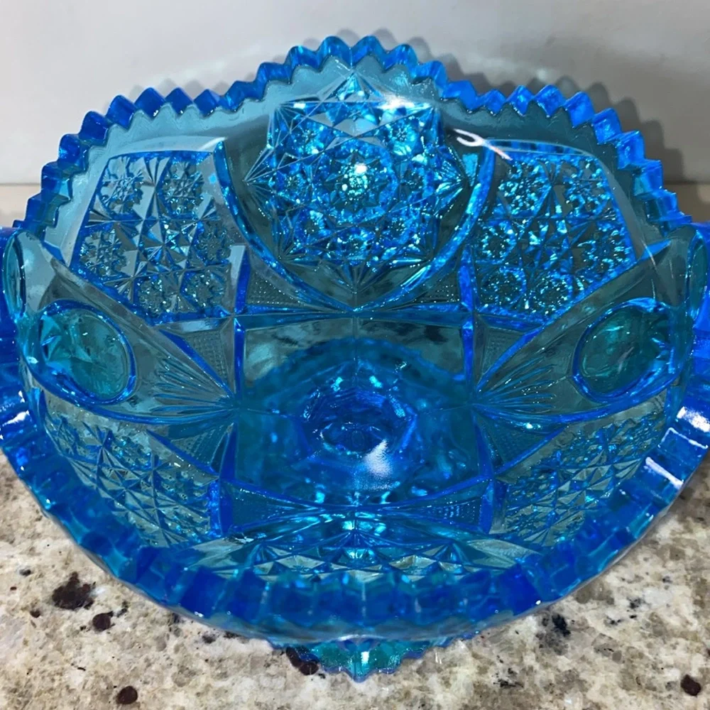 Vintage 1970s Kemple Wheaton Blue Glass Star Sawtooth Edge Handled Pedestal Bowl